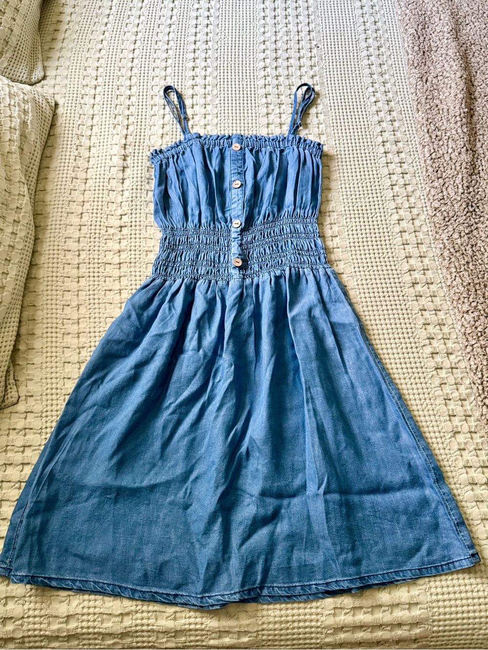 Women’s denim-like dress